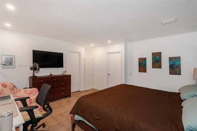 1491 NE 132nd Rd, North Miami, FL 33161