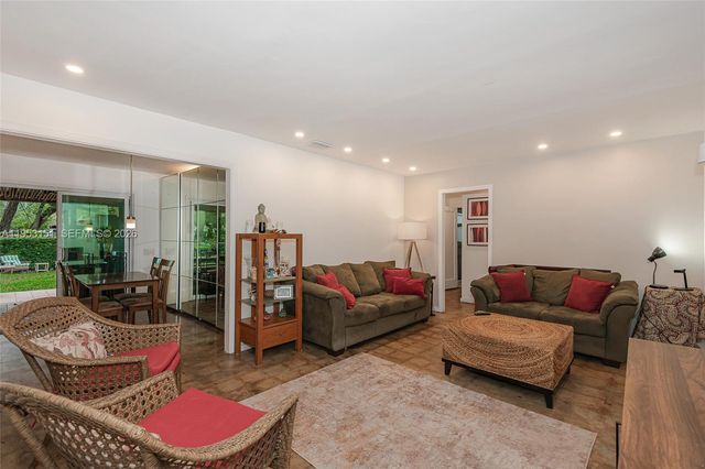 1491 NE 132nd Rd, North Miami, FL 33161