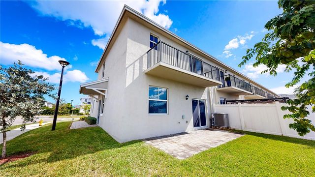 1754 SE 8th Ter, Homestead, FL 33034