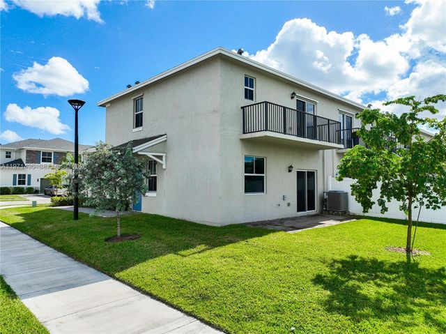 1754 SE 8th Ter, Homestead, FL 33034