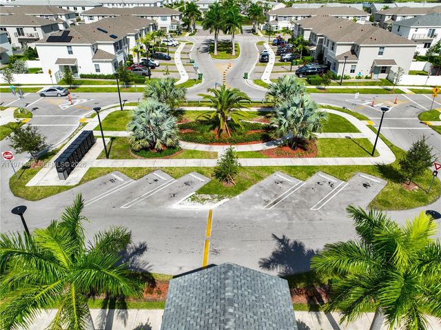 1754 SE 8th Ter, Homestead, FL 33034