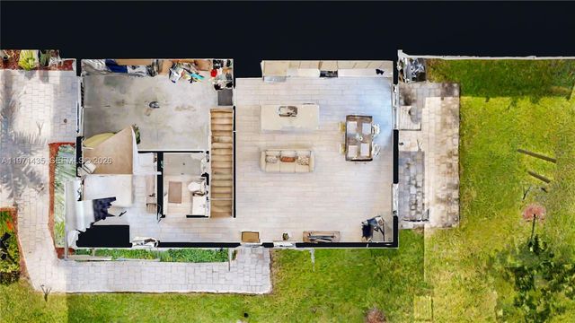 1754 SE 8th Ter, Homestead, FL 33034