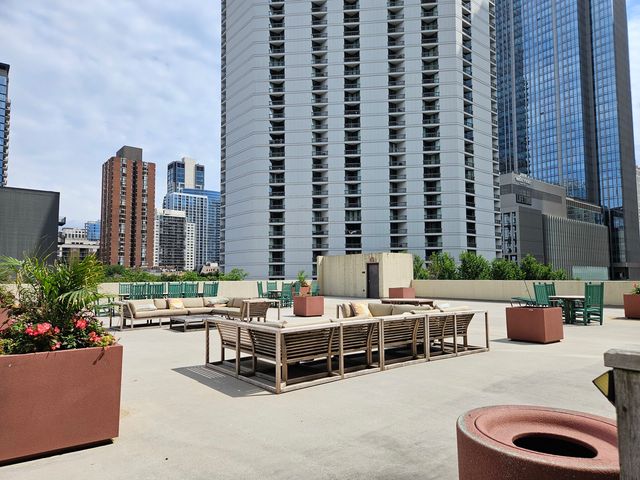 70 W Huron Street 809, Chicago, IL 60654