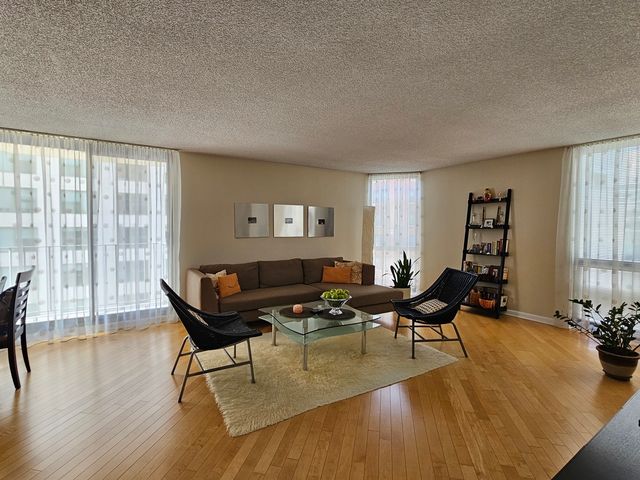 70 W Huron Street 809, Chicago, IL 60654