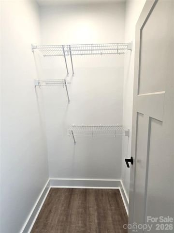 774 8th Street NE, Hickory, NC 28601