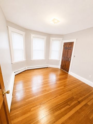 21 Harbor 1, Salem, MA 01970