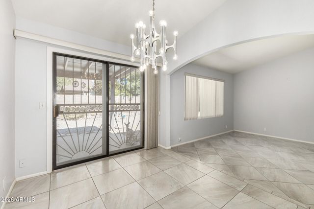 6610 W TURQUOISE Avenue, Glendale, AZ 85302