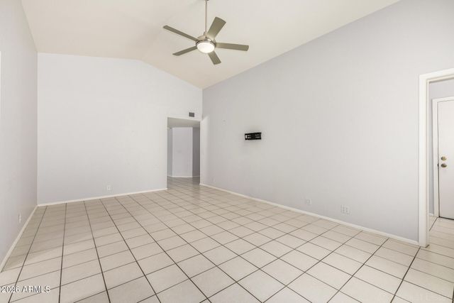 6610 W TURQUOISE Avenue, Glendale, AZ 85302