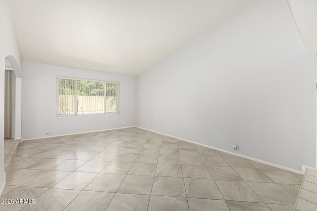 6610 W TURQUOISE Avenue, Glendale, AZ 85302