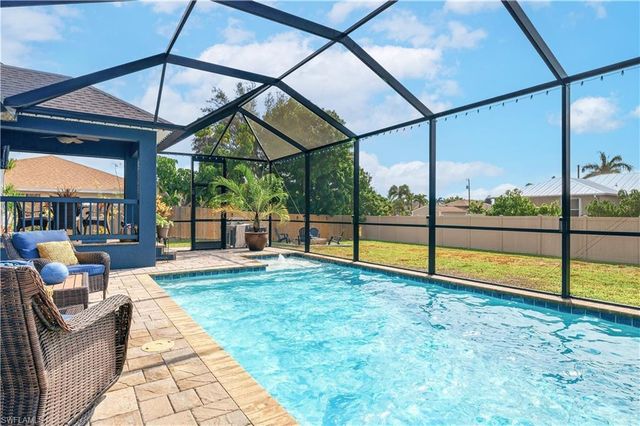 2622 SW 35th LN, Cape Coral, FL 33914