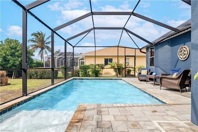 2622 SW 35th LN, Cape Coral, FL 33914