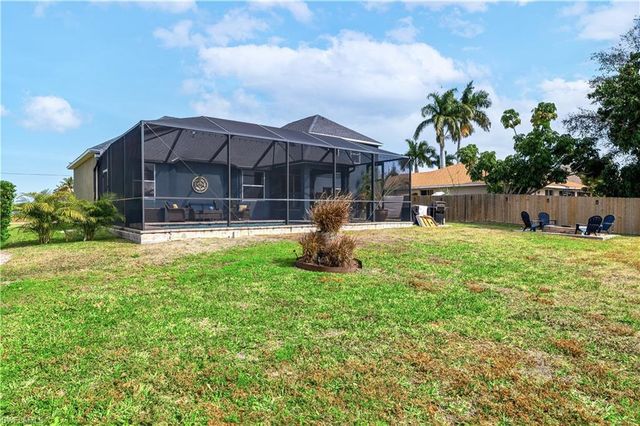 2622 SW 35th LN, Cape Coral, FL 33914