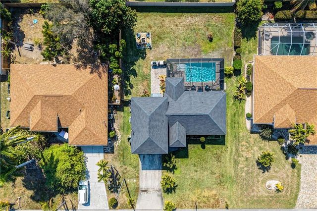 2622 SW 35th LN, Cape Coral, FL 33914