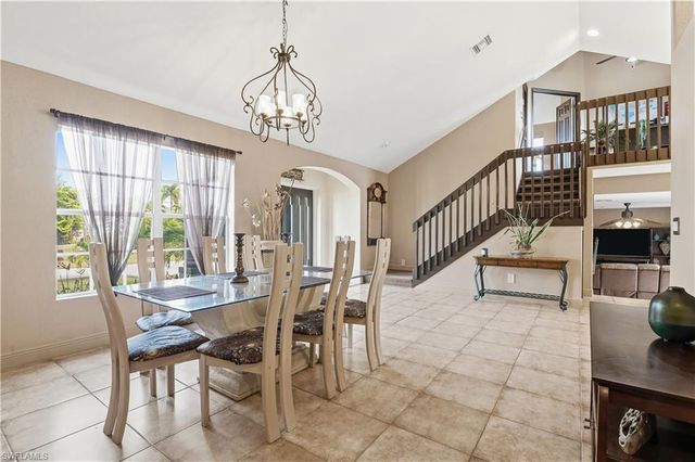 2622 SW 35th LN, Cape Coral, FL 33914