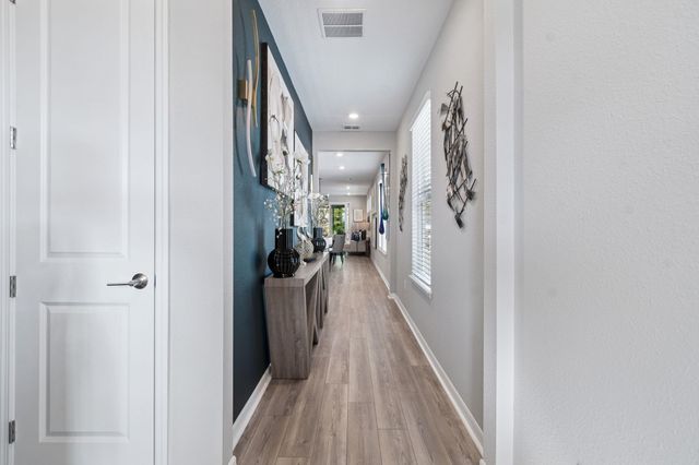 312 Fairlake Cir, St Augustine, FL 32092