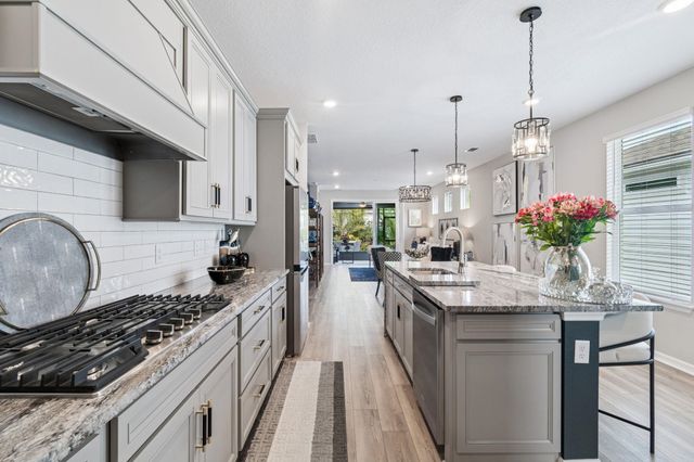 312 Fairlake Cir, St Augustine, FL 32092