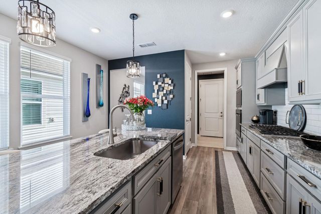 312 Fairlake Cir, St Augustine, FL 32092