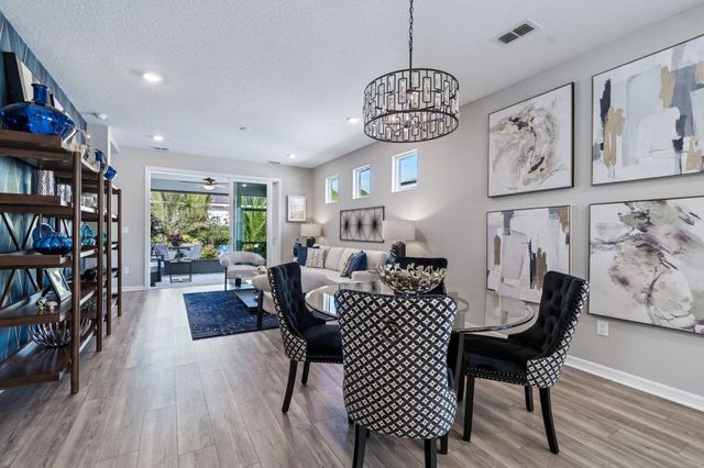 312 Fairlake Cir, St Augustine, FL 32092