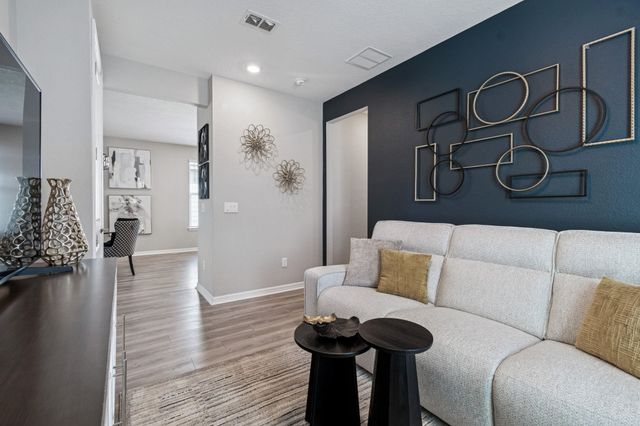 312 Fairlake Cir, St Augustine, FL 32092