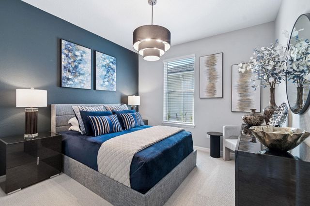 312 Fairlake Cir, St Augustine, FL 32092