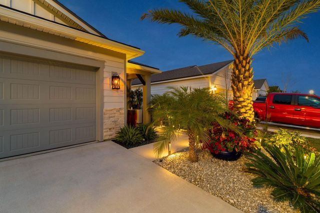 312 Fairlake Cir, St Augustine, FL 32092