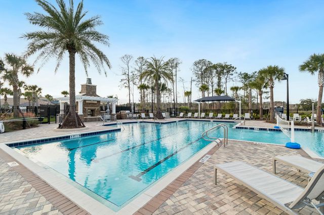 312 Fairlake Cir, St Augustine, FL 32092