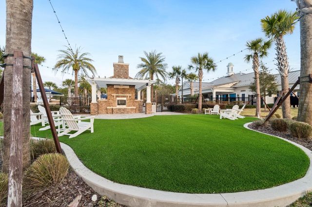 312 Fairlake Cir, St Augustine, FL 32092