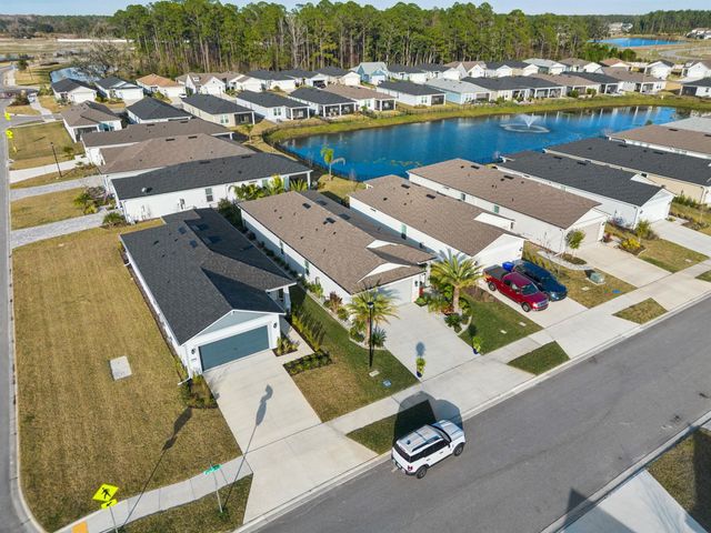 312 Fairlake Cir, St Augustine, FL 32092