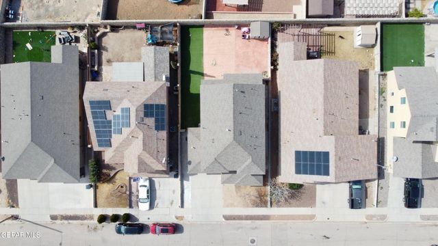 335 EMERALD WOODS Street, Horizon City, TX 79928