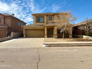 335 EMERALD WOODS Street, Horizon City, TX 79928