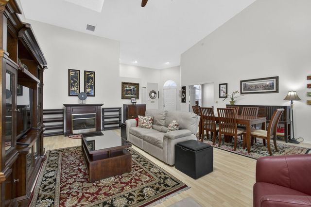 602 Sabal Palm Lane, Palm Beach Gardens, FL 33418