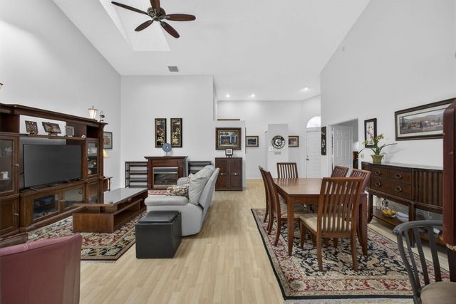 602 Sabal Palm Lane, Palm Beach Gardens, FL 33418