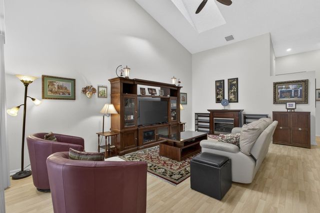 602 Sabal Palm Lane, Palm Beach Gardens, FL 33418