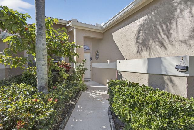 602 Sabal Palm Lane, Palm Beach Gardens, FL 33418