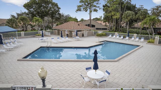 602 Sabal Palm Lane, Palm Beach Gardens, FL 33418