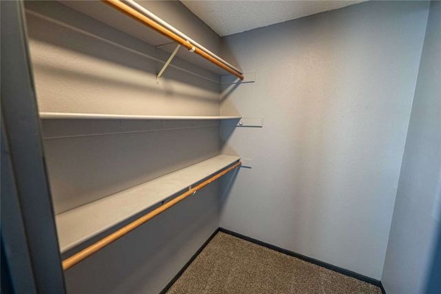 987 Shadow Crest Circle, Kingman, AZ 86409