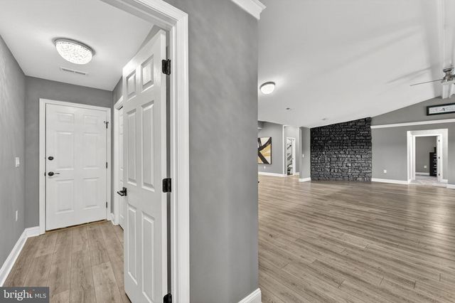 11597 YEATS DR, Catlett, VA 20119