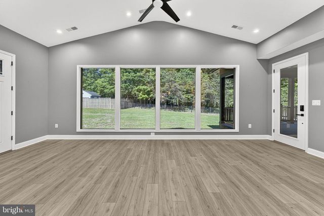 11597 YEATS DR, Catlett, VA 20119