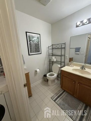 358 Rector Street 505, Perth Amboy, NJ 08861