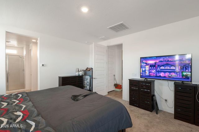2544 W SUNLAND Avenue, Phoenix, AZ 85041