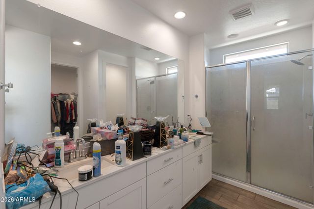 2544 W SUNLAND Avenue, Phoenix, AZ 85041