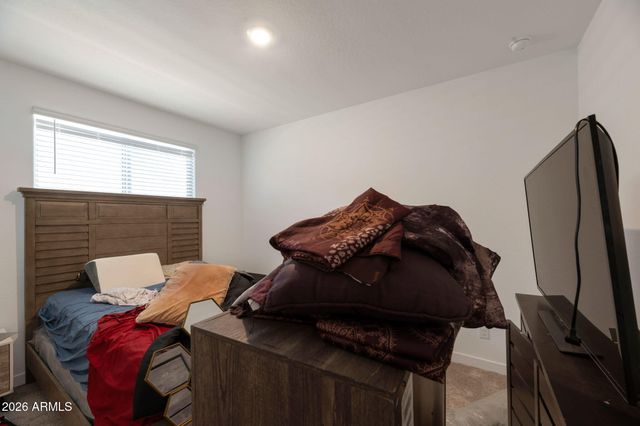 2544 W SUNLAND Avenue, Phoenix, AZ 85041