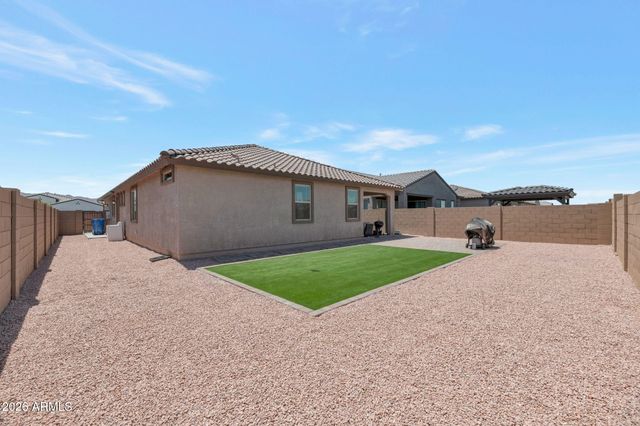 2544 W SUNLAND Avenue, Phoenix, AZ 85041