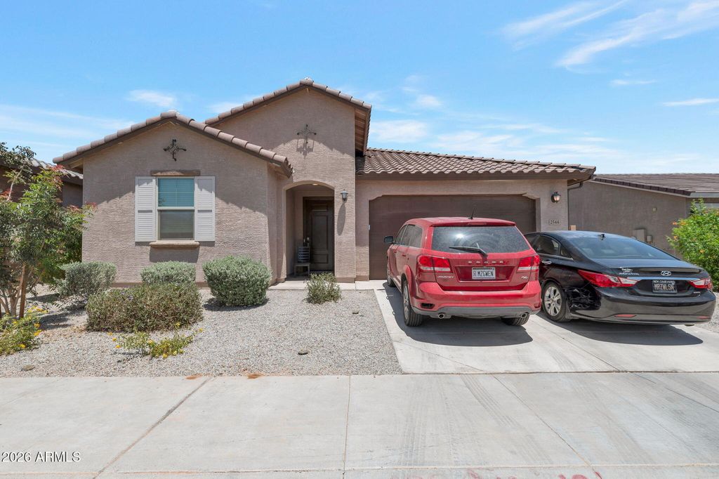 2544 W SUNLAND Avenue, Phoenix, AZ 85041