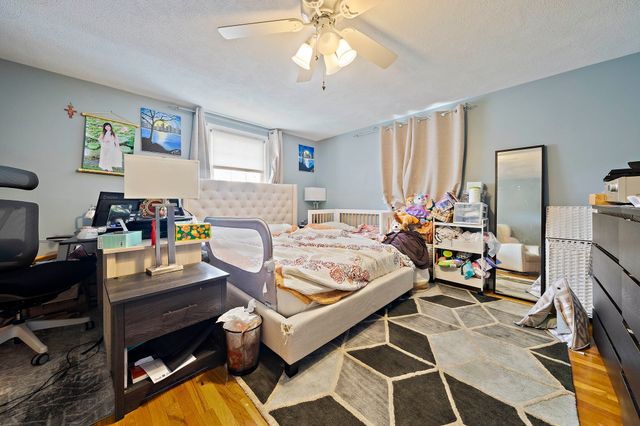 65 Hawthorne Rd, Waltham, MA 02451