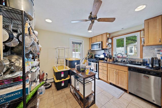 65 Hawthorne Rd, Waltham, MA 02451