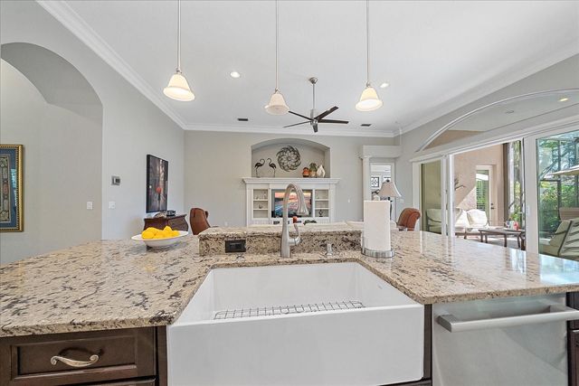 7825 TROON COURT, Lakewood Ranch, FL 34202