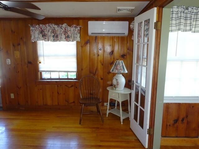 21 Vernal Street, Wareham, MA 02571