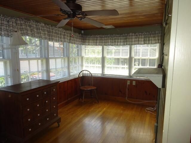 21 Vernal Street, Wareham, MA 02571