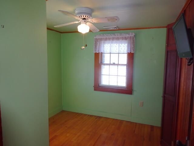 21 Vernal Street, Wareham, MA 02571